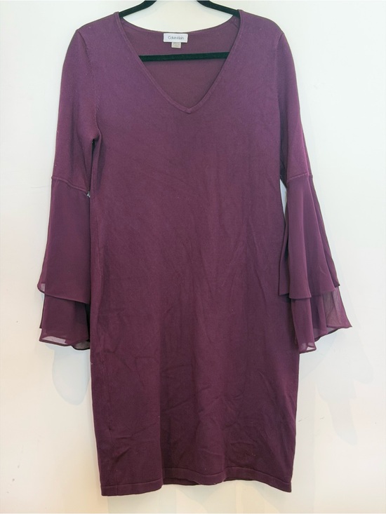 Calvin Klein Dresses & Skirts - Calvin Klein Plum Bell-Sleeve V-Neck Dress